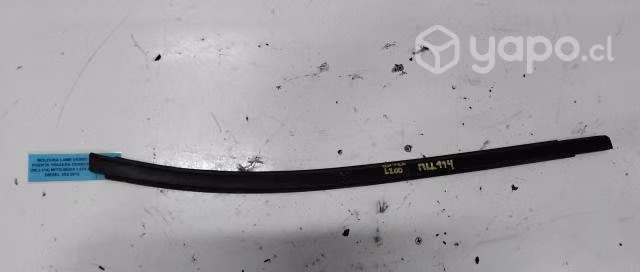 Moldura Lame Vidrio Pta tra der (MLL114) L200 2.5