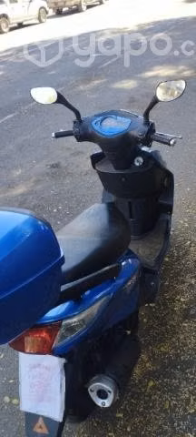 Moto scooter Takasaki
