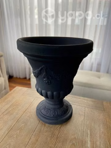 Macetero Copon diseño estilo Frances