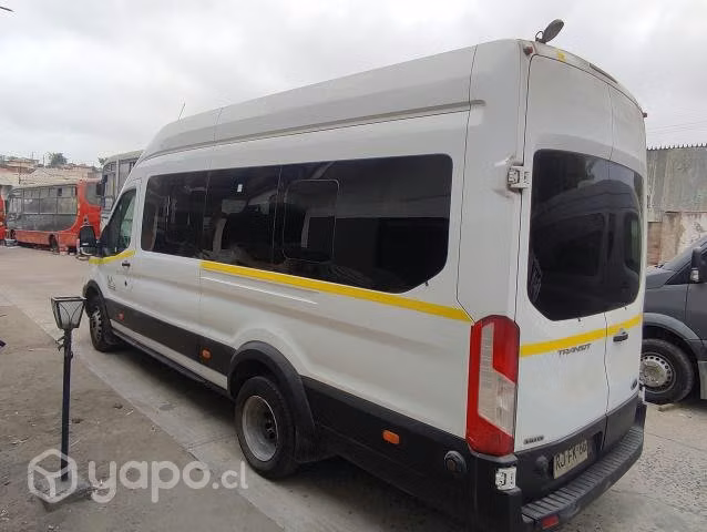 Vendo ford transit 2022. excelente estado
