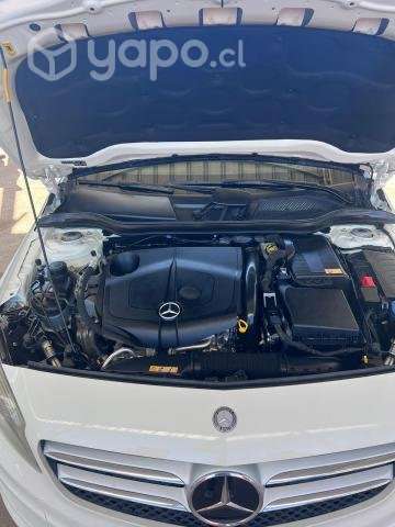 Mercedes benz a200 2015