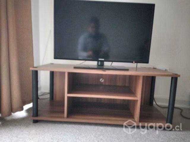 Rack de tv remanto por viaje