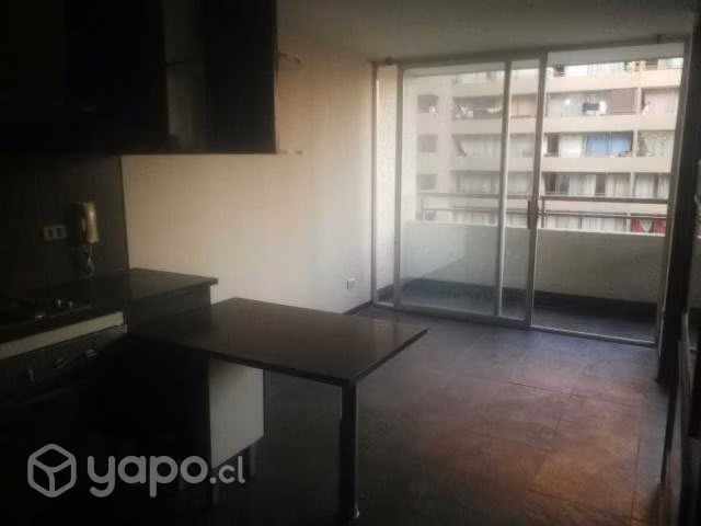 Dpto a 2 cuadras del metro + terraza amplia