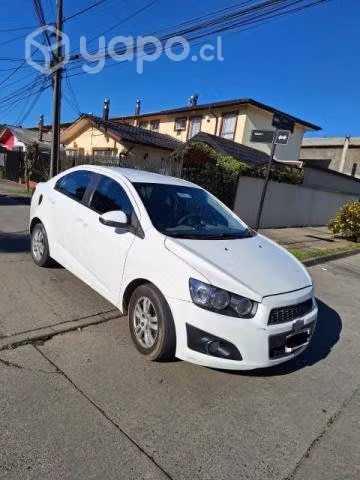 Chevrolet Sonic II 1.6 full 2014
