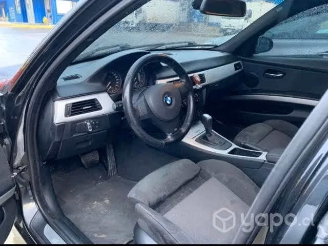 Bmw 320i 2006 aut/sec