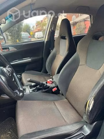 Subaru XV 2011