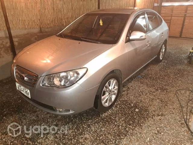 Vendo hyundai elantra full equipo - Imagen 9