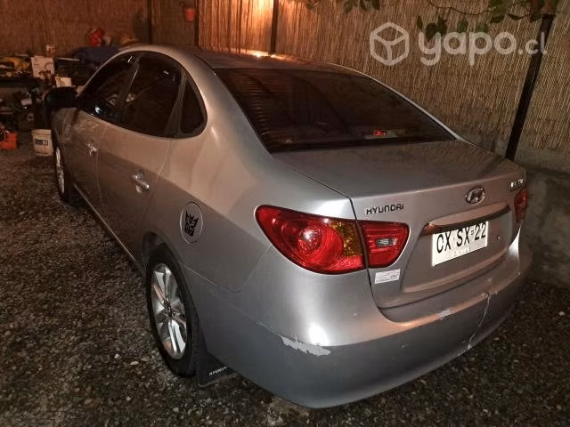 Vendo hyundai elantra full equipo - Imagen 5