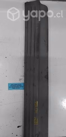 Tapiz Cubre Zocalo Del Izq (MLL186) Mitsubish L200