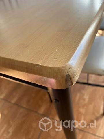 Mesa Comedor 6 puestos y 4 sillas