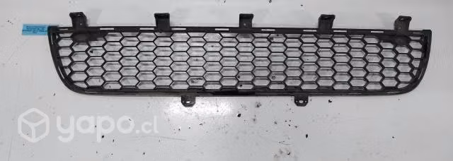 Rejilla Parachoq Del (MLL188) Mitsubishi L200 2.5
