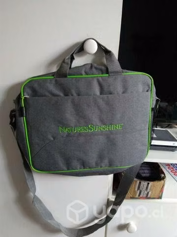 Lote de carteras, bolsos y mochila