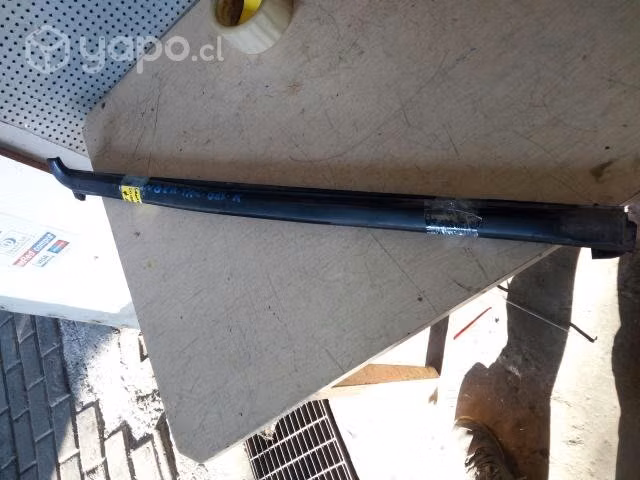 Moldura lame vidrio delantera der Ford Ranger 2.5