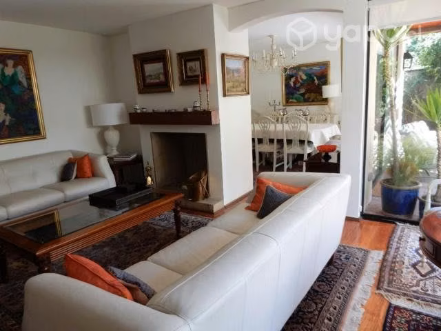 Excelente casa cerca del portal de la Dehesa