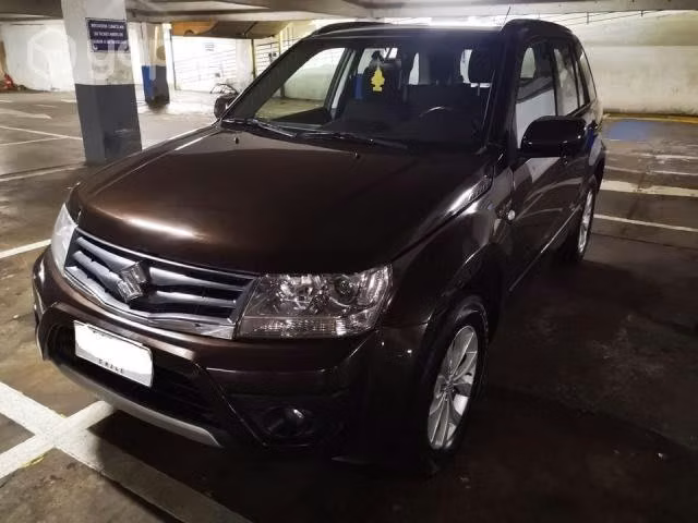 Suzuki grand nomade 2015