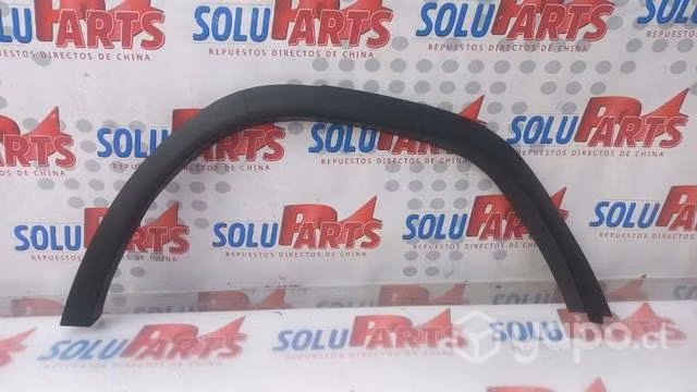 Moldura trasera izquierda para baic x35