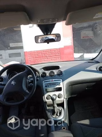 PEUGEOT 308 2011 impecable sólo 94.000km