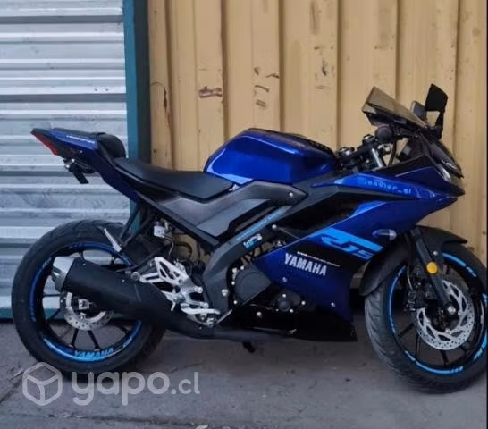 Yamaha r15 v3