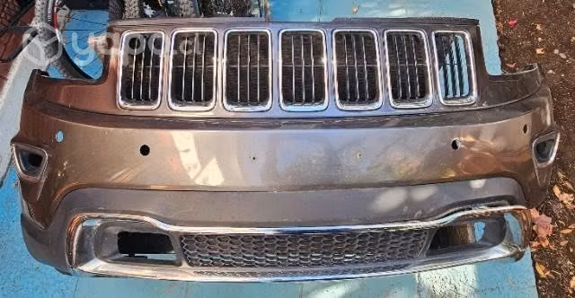 Parachoque delantero Jeep Grand Cherokee 2015 WK2 - Imagen 4