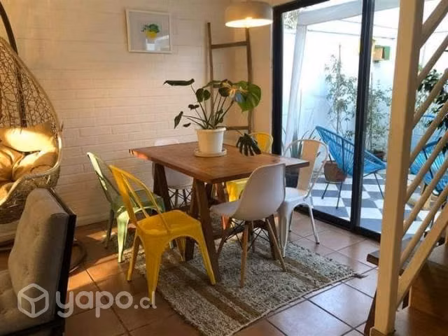 Impecable casa dos pisos Buin - Imagen 2