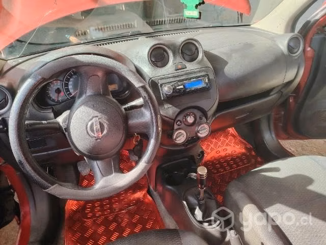 Nissan march 2012