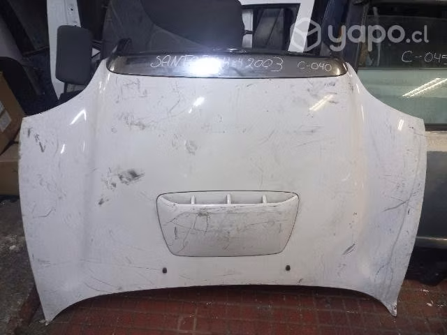 Capot hyundai santafe 2003. de. desarme