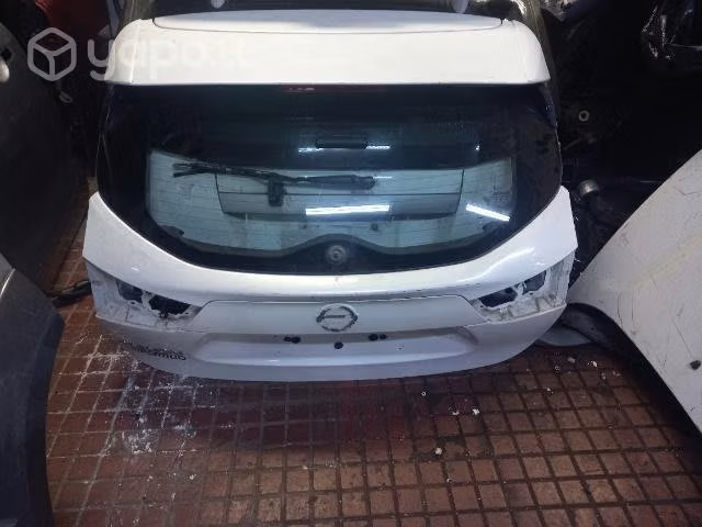 Portalon trasero Nissan qashqai 2020. j11. 2.0