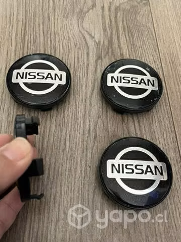 Tapas centro de llanta auto Nissan 60 mm