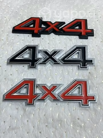 Logo metálico auto 4x4