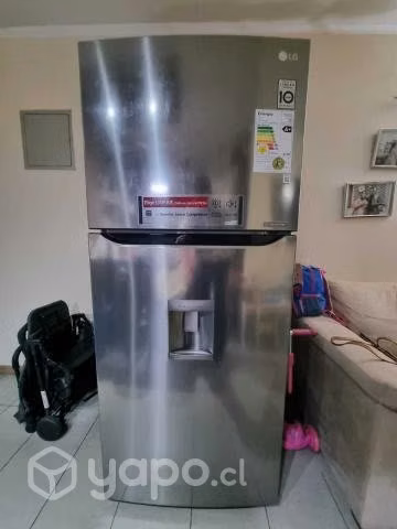 Refrigerador usado LG Compressor Inverter 393 lts