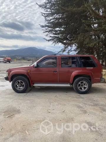Nissan terrano td 27 - Imagen 3