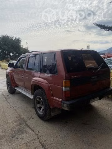 Nissan terrano td 27 - Imagen 2