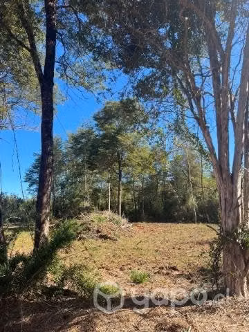 Se vende parcela con casa