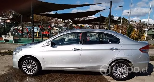 Suzuki ciaz 1.4 glx sedan full 2017
