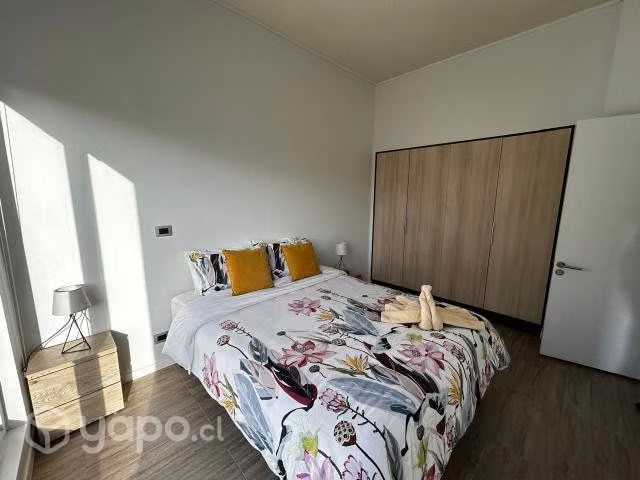Venta departamento con jardín en Isla Teja