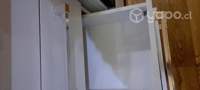 Mueble de cocina y cocina de 4 plata todos en bue