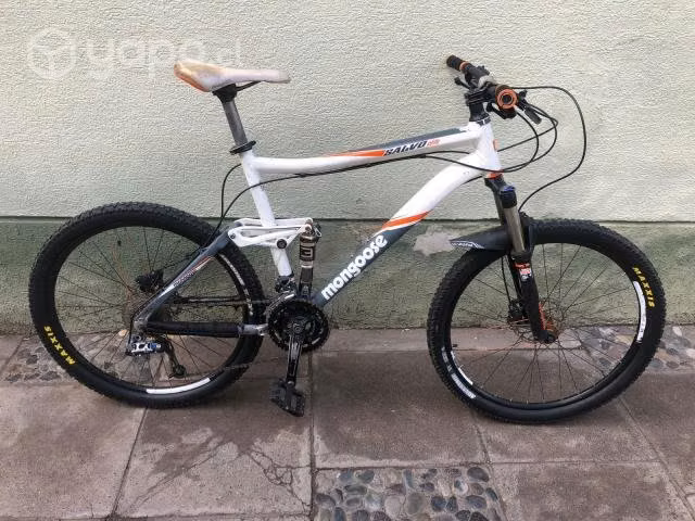 Bicicleta MTB Mongoose
