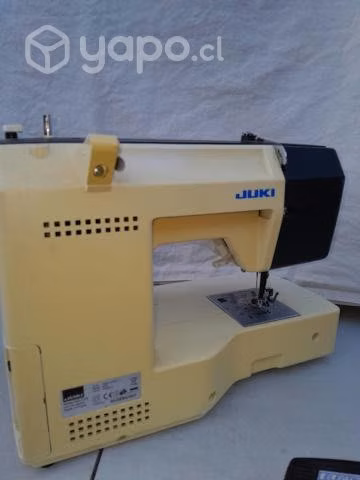 Máquina multipunto marca JUKI