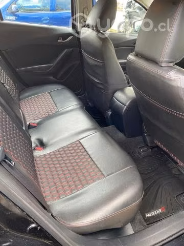Mazda 3 2016