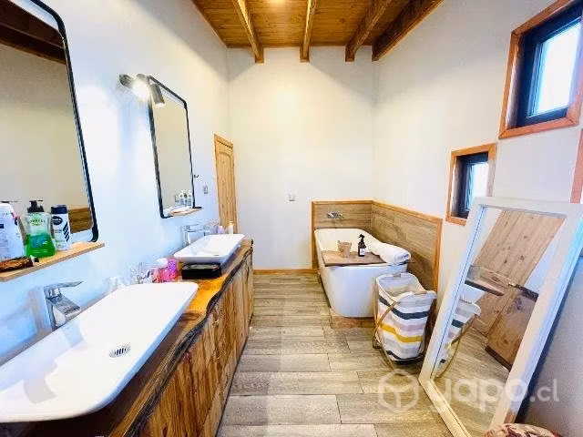 100% Madera Nativa, casa en parcela