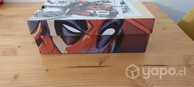 Zapatillas DC x Deadpool