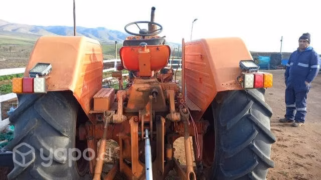 Tractor brasov 72'