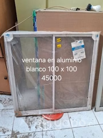 Ventanales y bicicletas