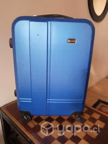 Maleta de viaje usada en buen estado