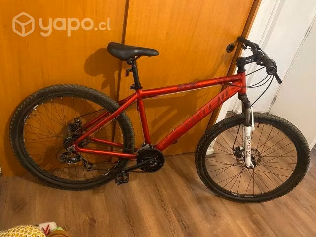Bicicleta MTB marca Totem aluminio 27 1|2 Talla M