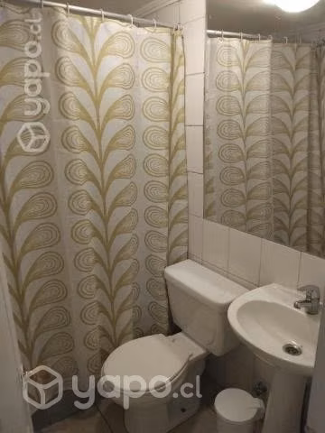 Habitación dos camas baño privado en Cerro Alegre - Imagen 6