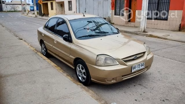 Kia rio 1.3 año 2004