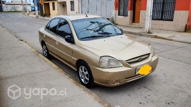 Kia rio 1.3 año 2004