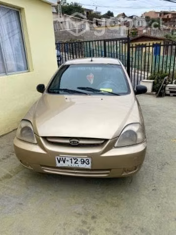 Kia rio 1.3 año 2004
