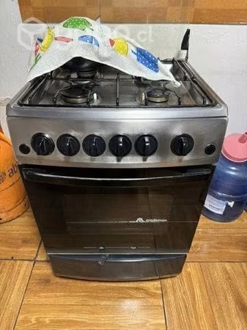Cocina Refrigerador y Galón de gas - Imagen 2
